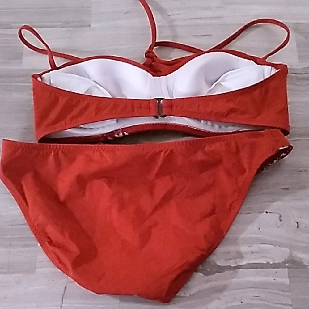 Beca Two Piece swimsuit - Picture 6 of 9